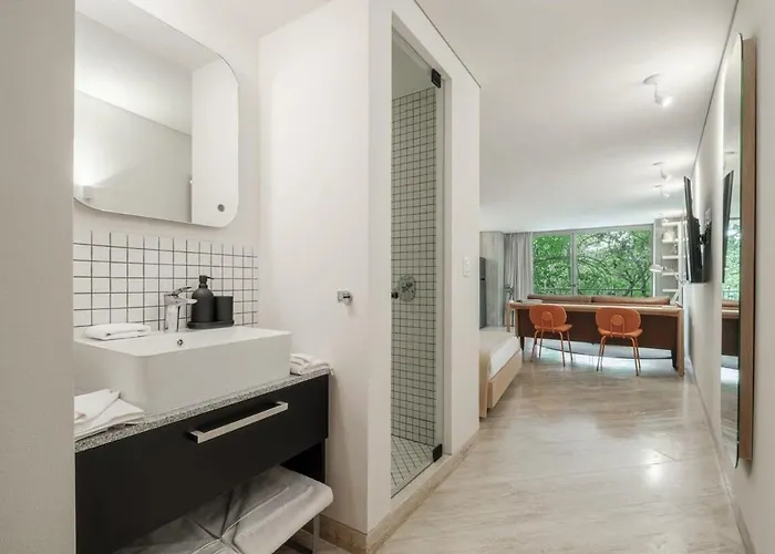 Appartamento Modern Loft With Balcony & View Of Parque *