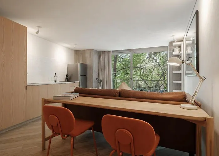 Modern Loft With Balcony & View Of Parque *