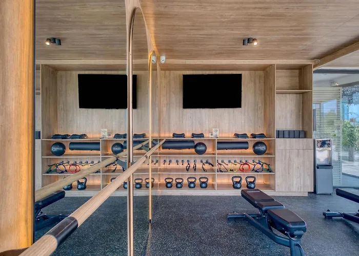 Modern Loft With Balcony & View Of Parque Appartamento